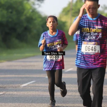 Runner Photo 8024475