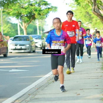 Runner Photo 8024551