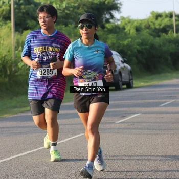Runner Photo 8024565