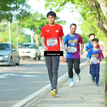 Runner Photo 8024578
