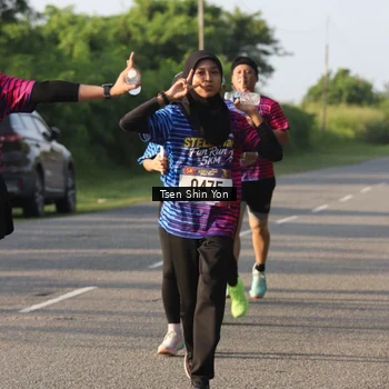 Runner Photo 8024599