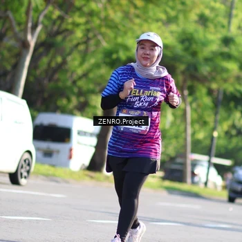 Runner Photo 8024600