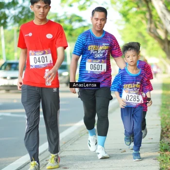 Runner Photo 8024631