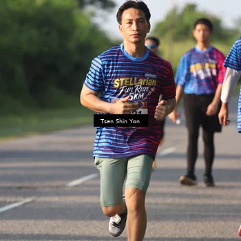Runner Photo 8024645