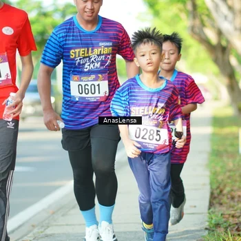 Runner Photo 8024647