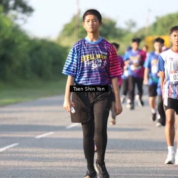 Runner Photo 8024658