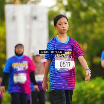 Runner Photo 8024671