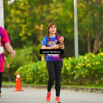 Runner Photo 8024675