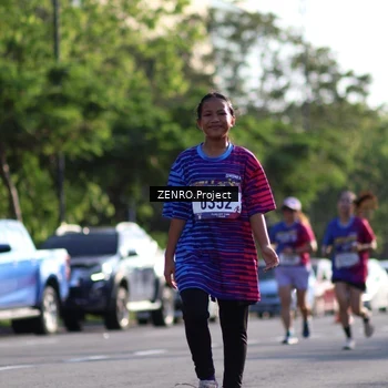 Runner Photo 8024682