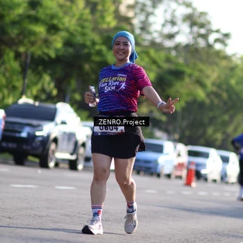 Runner Photo 8024703