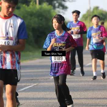 Runner Photo 8024734