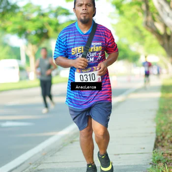 Runner Photo 8024739