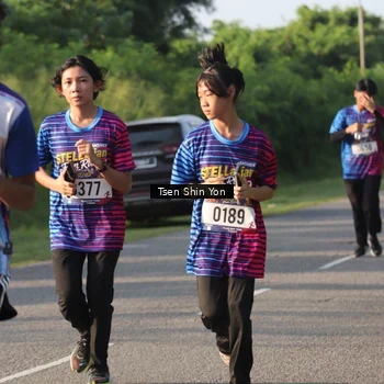 Runner Photo 8024743