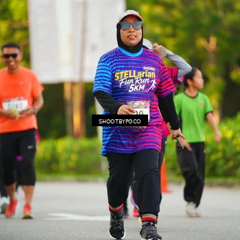 Runner Photo 8024747