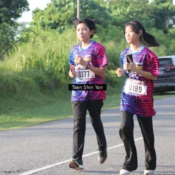 Runner Photo 8024752