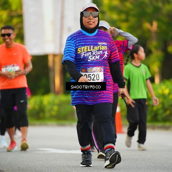 Runner Photo 8024753