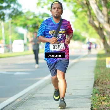 Runner Photo 8024764