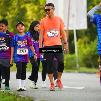 Runner Photo 8024767