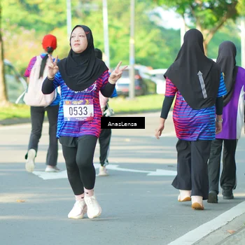 Runner Photo 8024774