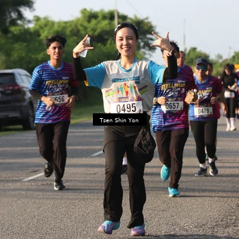 Runner Photo 8024794