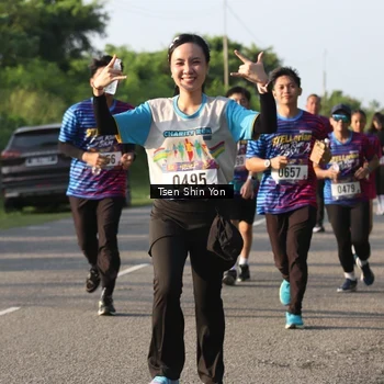 Runner Photo 8024798