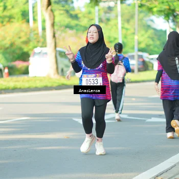 Runner Photo 8024804