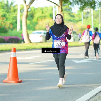 Runner Photo 8024807