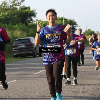 Runner Photo 8024827