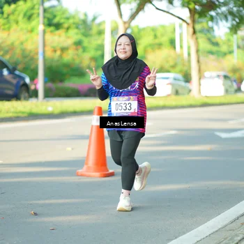 Runner Photo 8024828