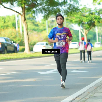 Runner Photo 8024852