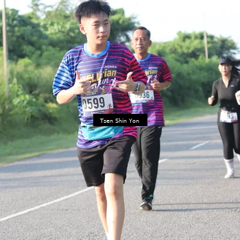 Runner Photo 8024857