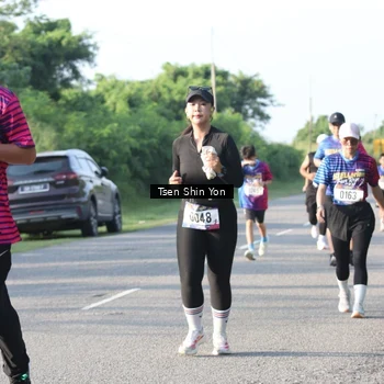 Runner Photo 8024858