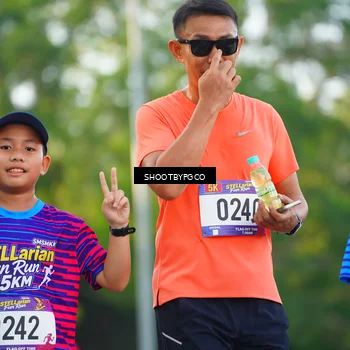 Runner Photo 8024875