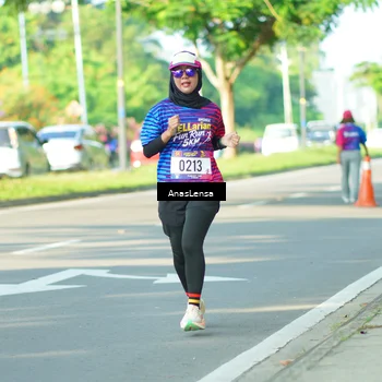 Runner Photo 8024889