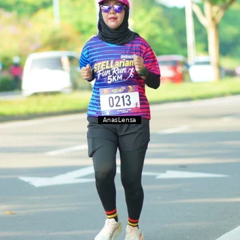 Runner Photo 8024913