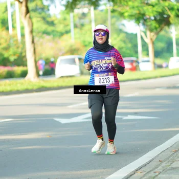 Runner Photo 8024914