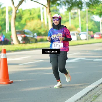Runner Photo 8024918
