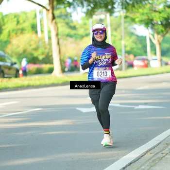 Runner Photo 8024945