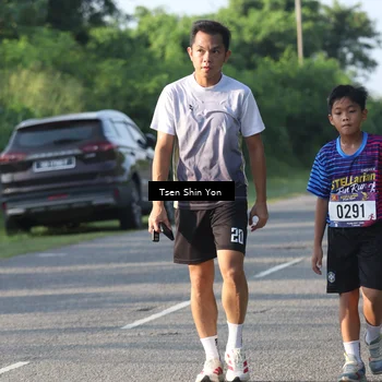 Runner Photo 8024962