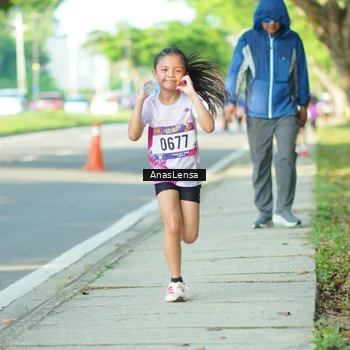 Runner Photo 8024972