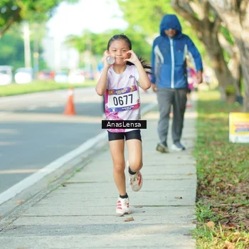Runner Photo 8024974