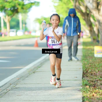Runner Photo 8024983