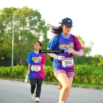 Runner Photo 8024991