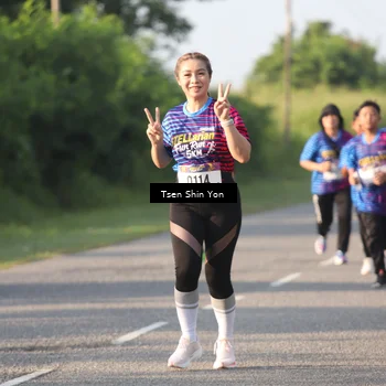 Runner Photo 8024994