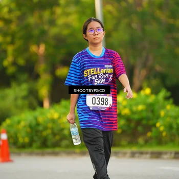 Runner Photo 8024996