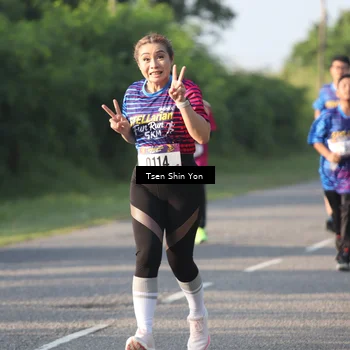 Runner Photo 8025002