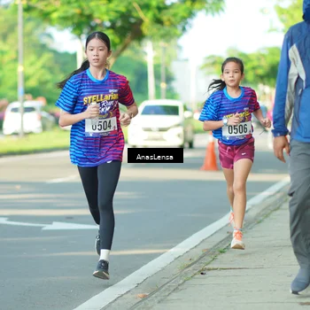 Runner Photo 8025016