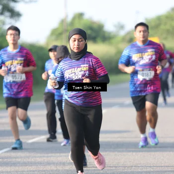 Runner Photo 8025026