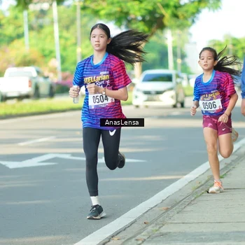 Runner Photo 8025036