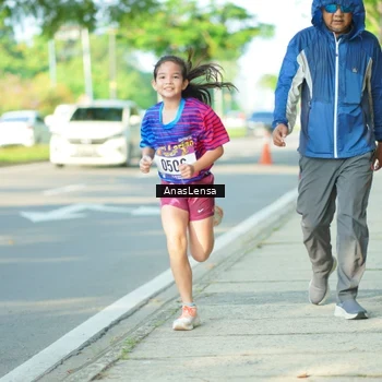 Runner Photo 8025040